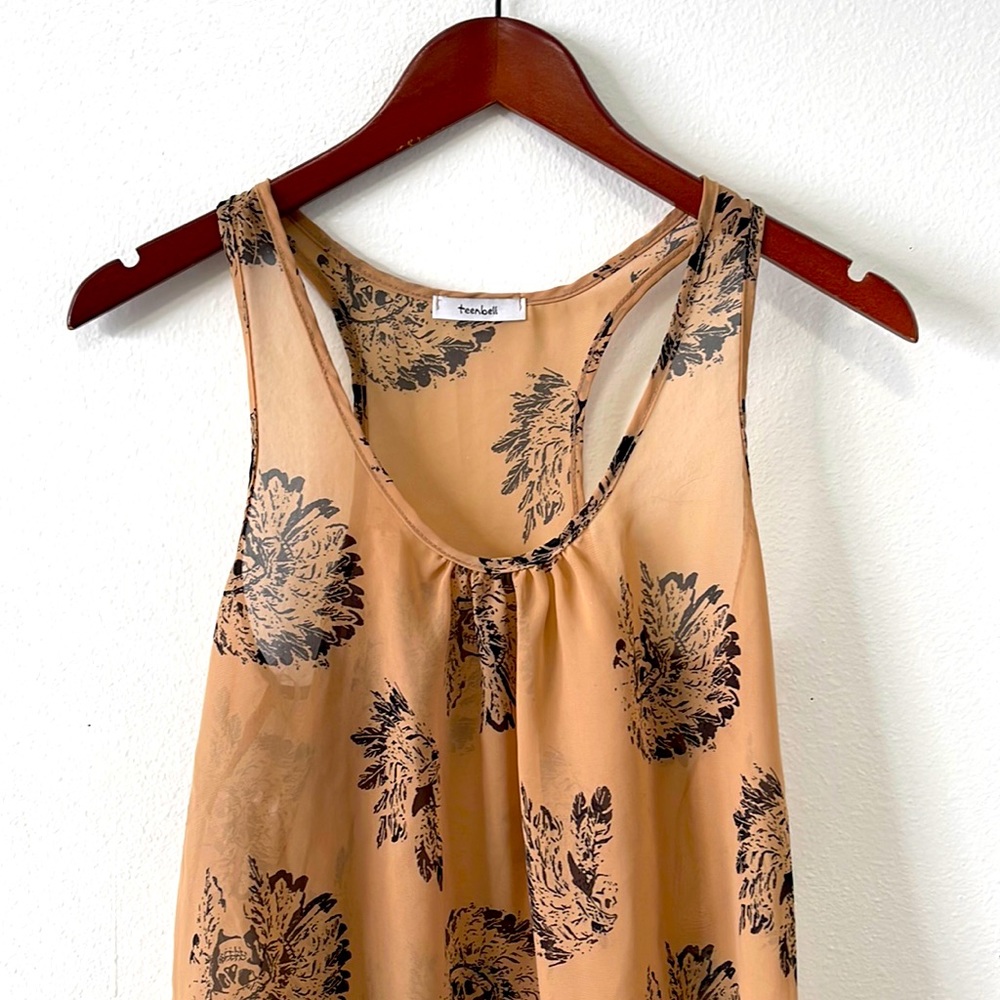 Teenbell Womens high-low sheer tank top